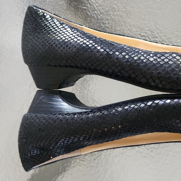 Black Faux Reptile Unisa Pointed Toe Low Heeled Pumps/Flats - Size 8.5 - Picture 8 of 15